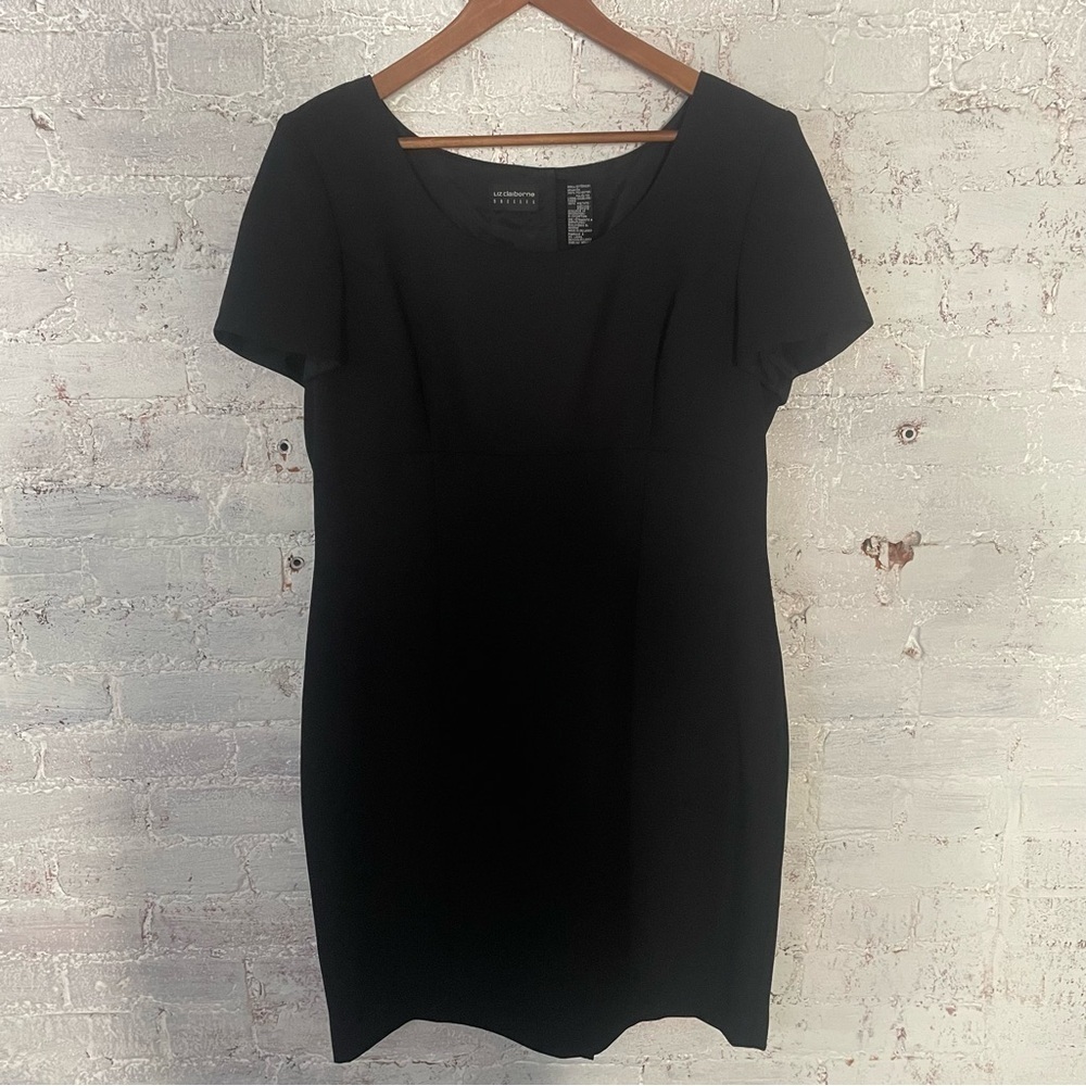 Liz Claiborne Black Short Sleeve Back Cut-Out Sheath Dress Sz 16